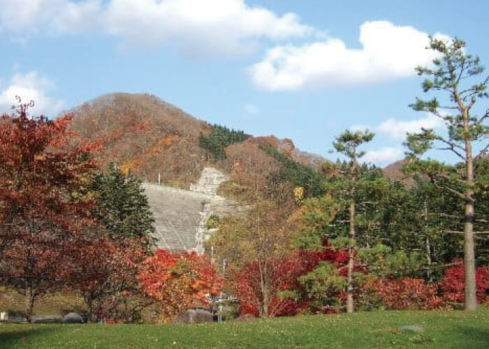 中野ダム公園