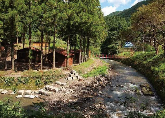 炭焼の杜「明ケ島キャンプ場」